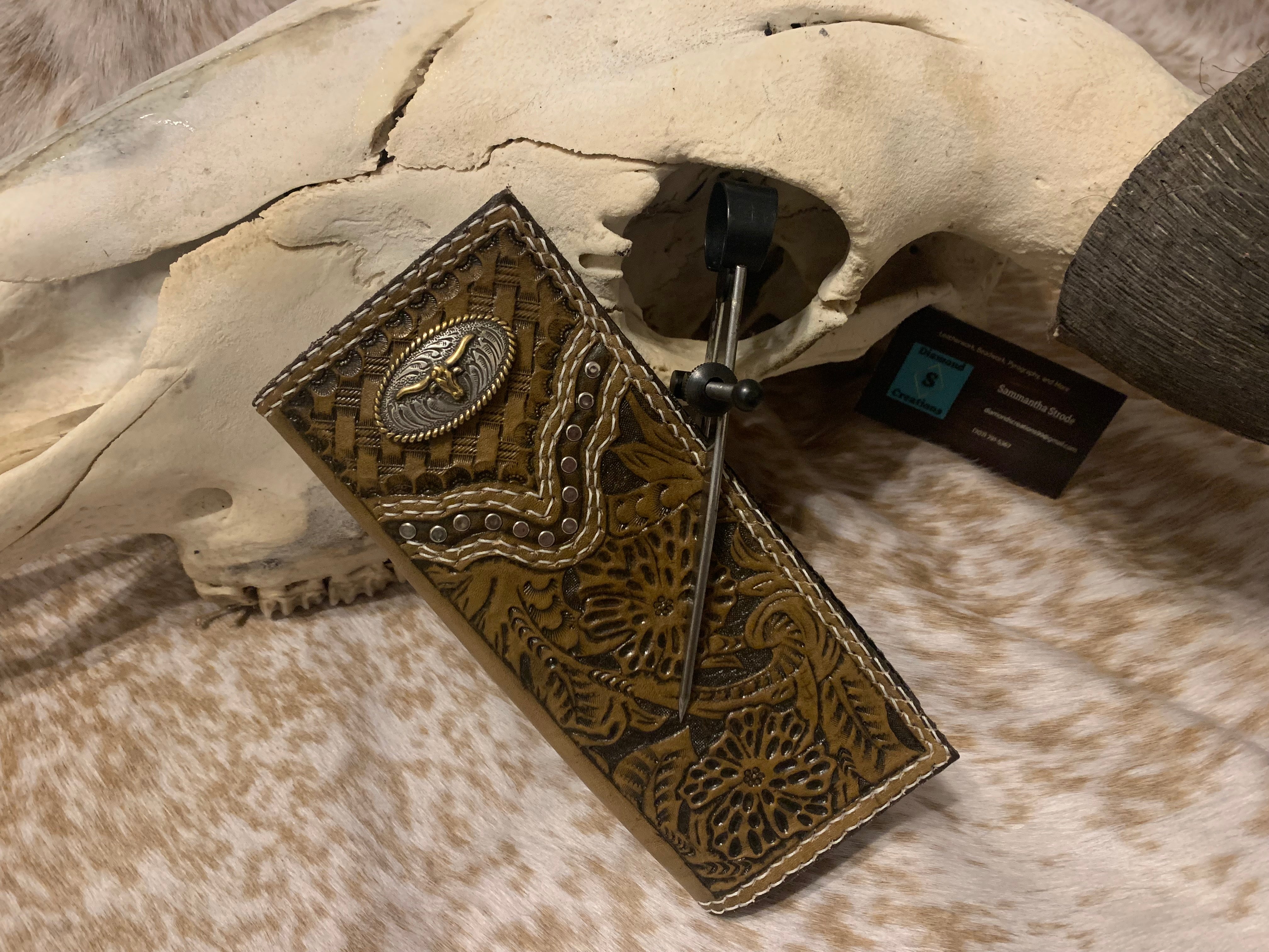 Custom Hand Tooled Roper Wallet – diamondscreations99